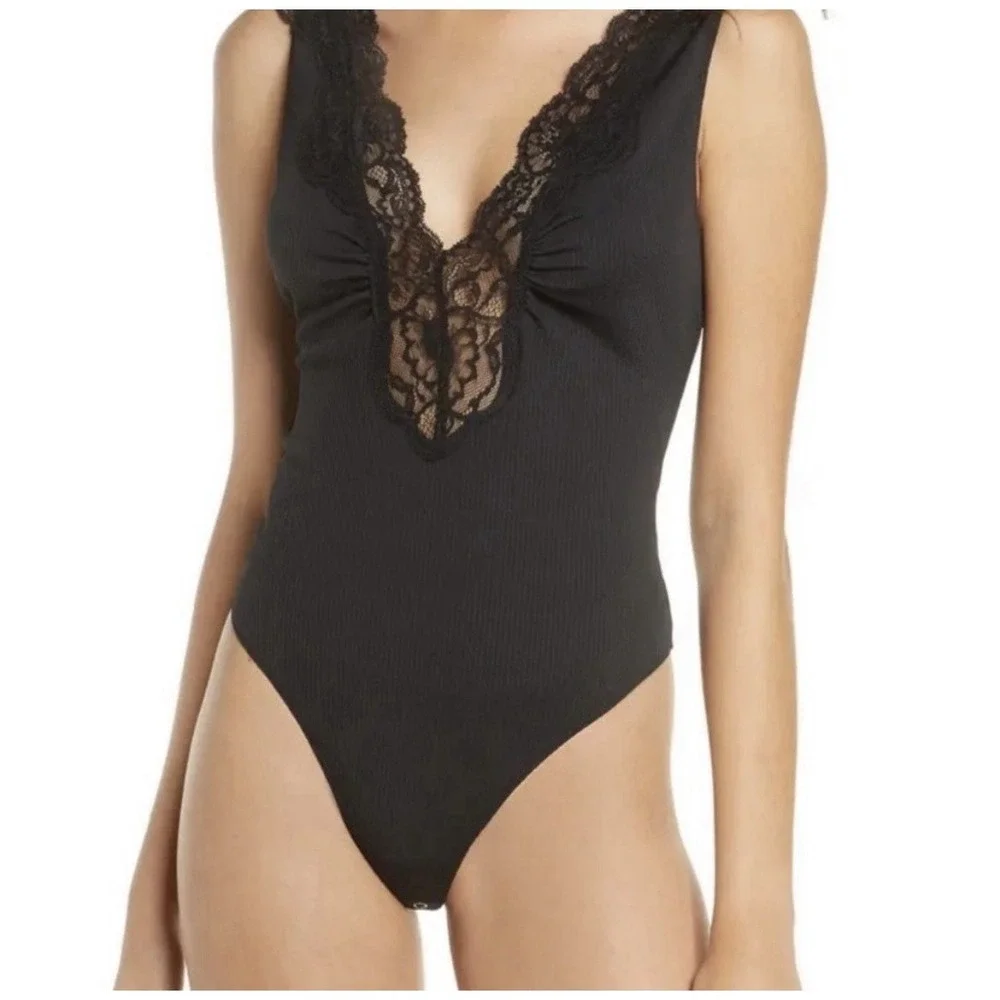 Free People‎ Deep V Lace Bodysuit Size M